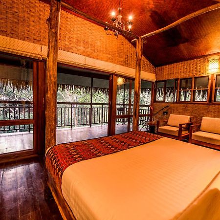 Hotel Pepper Trail Sultan Bathery Exteriér fotografie