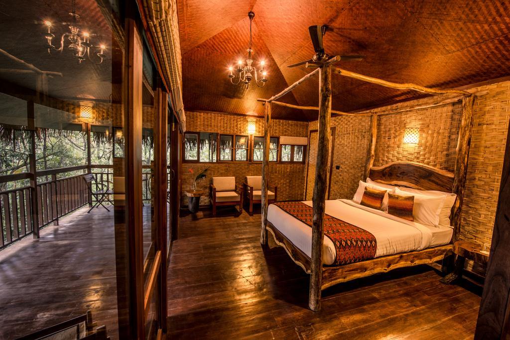 Hotel Pepper Trail Sultan Bathery Exteriér fotografie